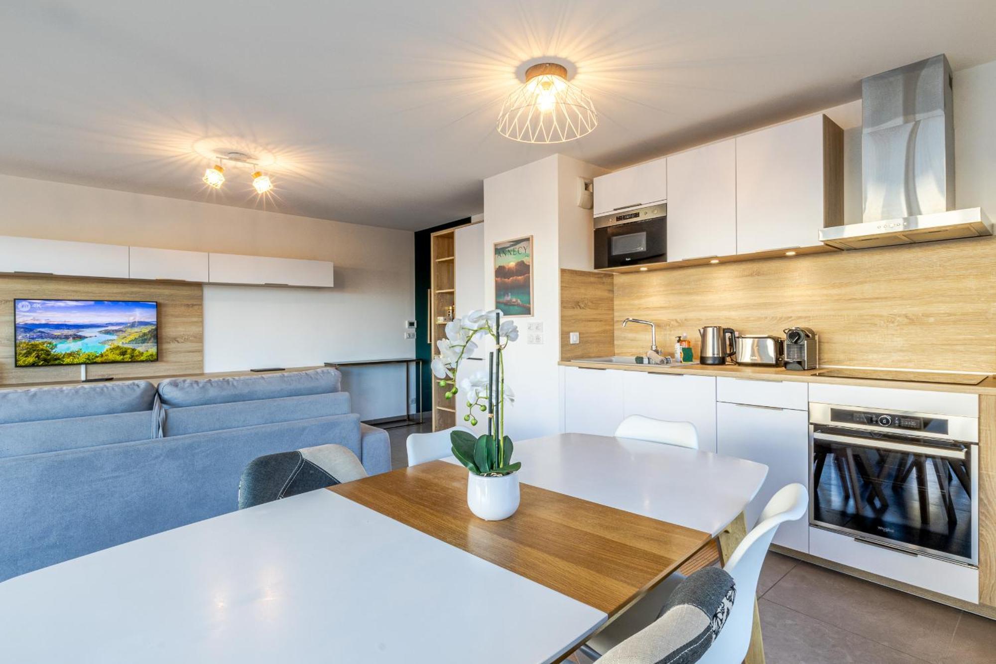 La Plume Vue Lac 3 Etoiles - Garage Prive, Secteur Recherche, Moderne & Tout Equipe, 6 Personnes อานซี ภายนอก รูปภาพ